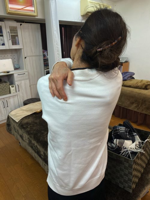 肩の痛む場所