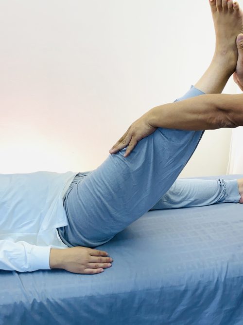 整体での腰痛治療3＿股関節調整